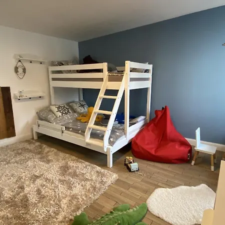 Luett Hus An D'see Haffkrug