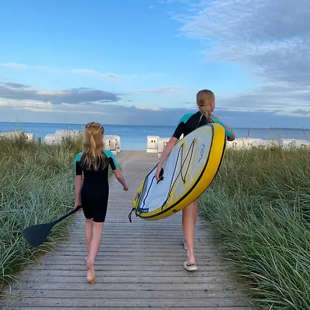 Nyaraló Luett Hus An D'see Haffkrug