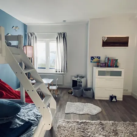 Luett Hus An D'see *