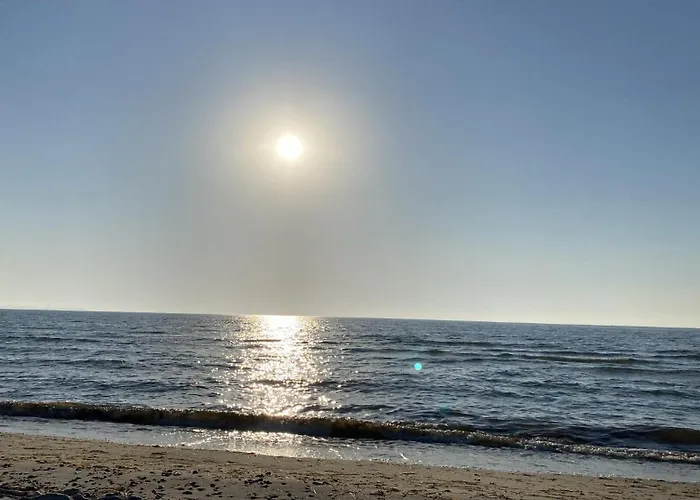 Luett Hus An D'see بيت للعطل *